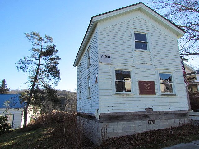2nd image of 166 Main St