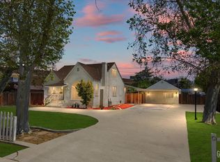 30 Stine Rd, Bakersfield, CA 93309