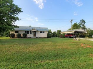 1754 Asbury Rd, Westfield, NC 27053