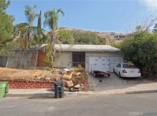 9921 Edmore Pl, Sun Valley, CA 91352