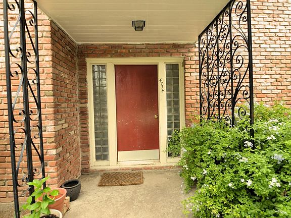 4th image of 4714 Oakshire Dr APT 3