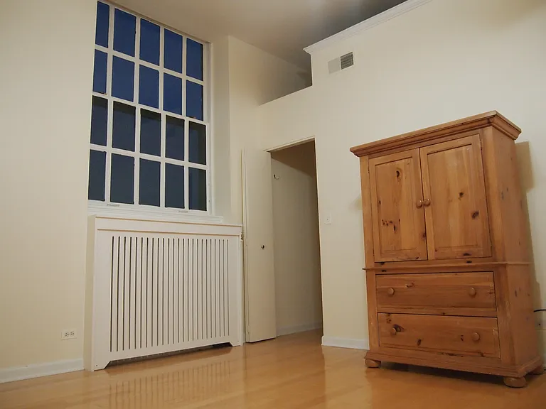 807 Church St #513 — Photo 6