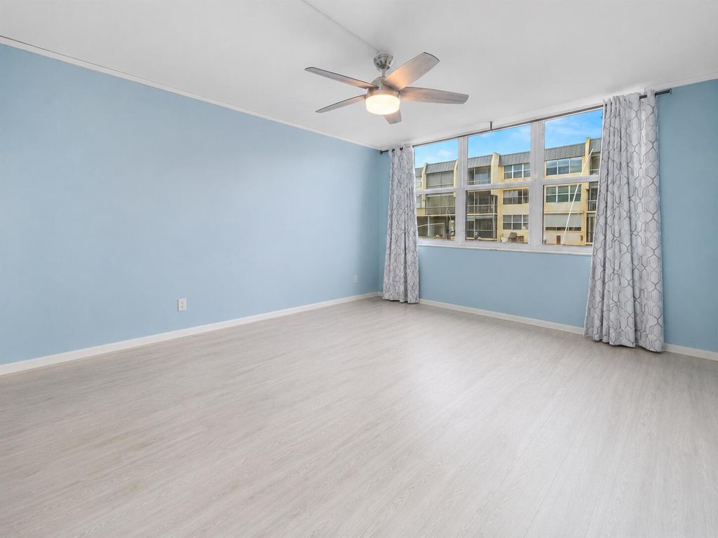 777 S Federal Highway #D103, photo 5