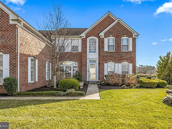 2nd image of 11735 Winding Creek Dr