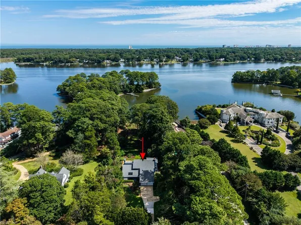 1422 N Woodhouse Rd #1/2, Virginia Beach, VA 23454