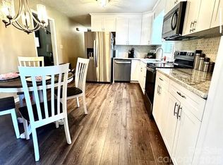 4722 Chapel Rd, Maiden, NC 28650