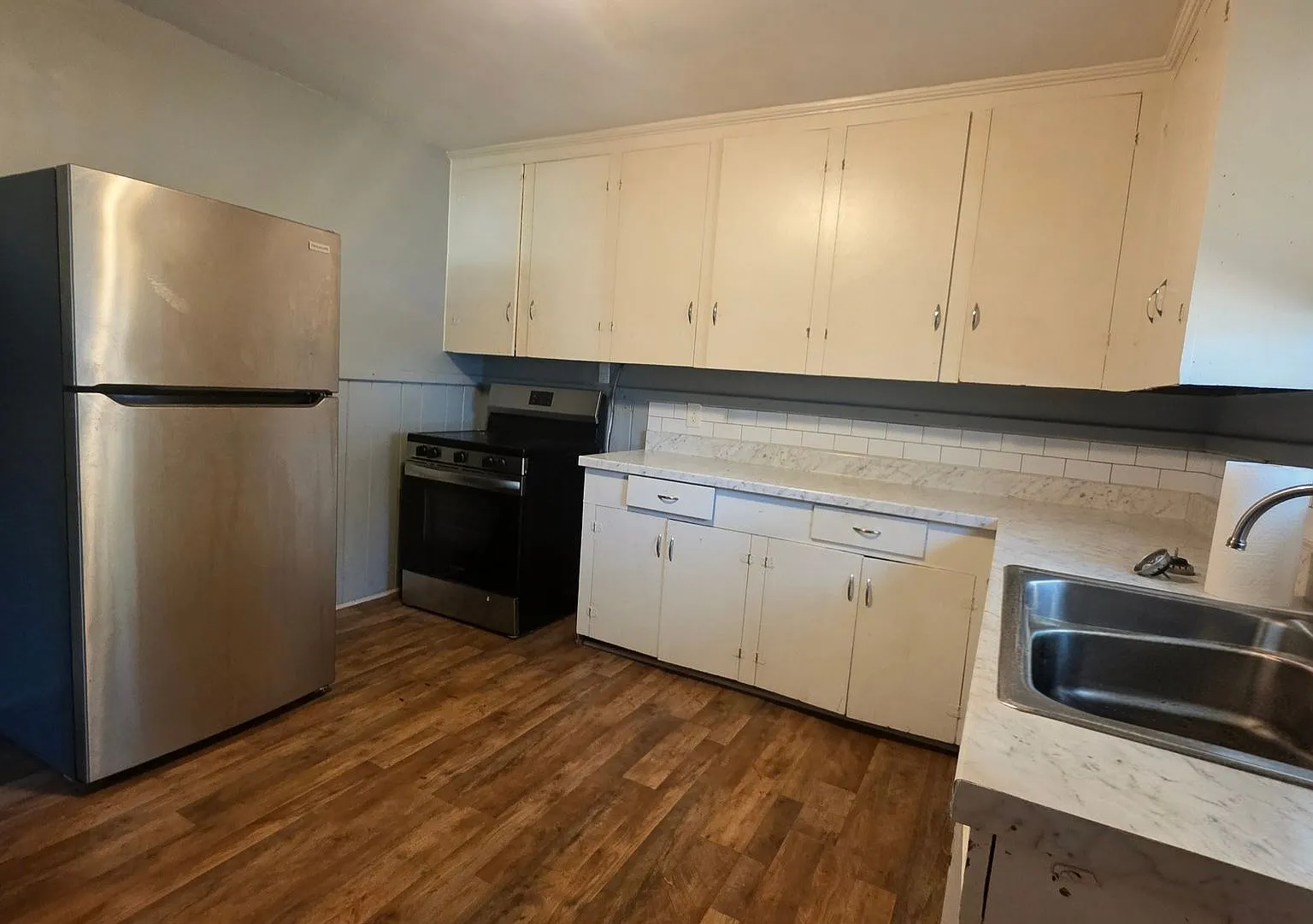 1702 Lincoln Ave — Photo 4