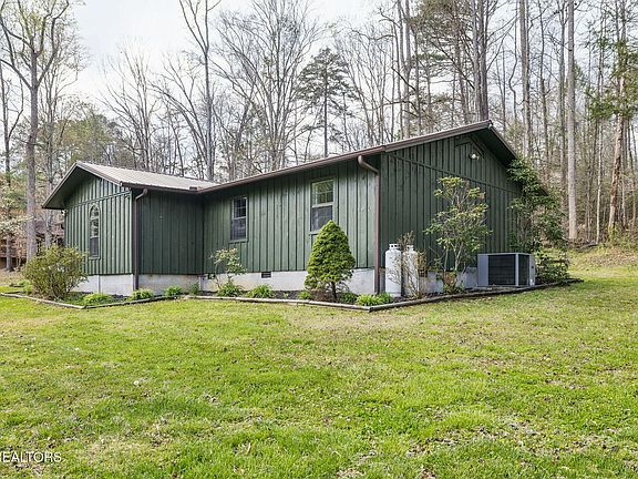 5th image of 2875 McMahan Sawmill Rd