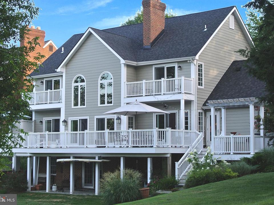 1st image of 3135 Catrina Ln