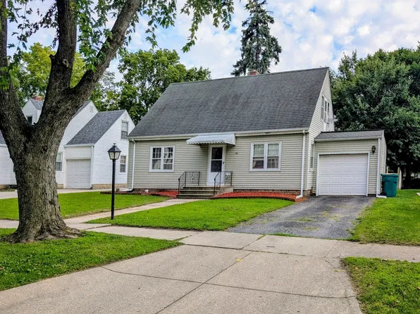 1300 Oneida St, Joliet, IL 60435