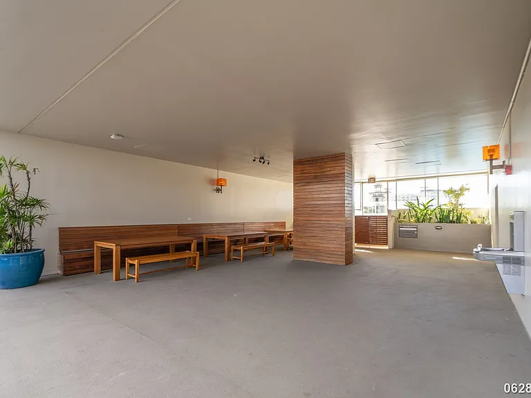 1212 Punahou St #3305 — Photo 31