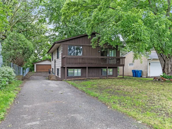7416 Able St NE, Fridley, MN 55432