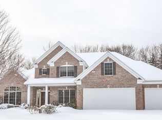 19 Seton Ct, Penfield, NY 14526
