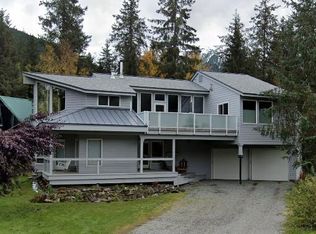 193 Alpina Way, Girdwood, AK 99587