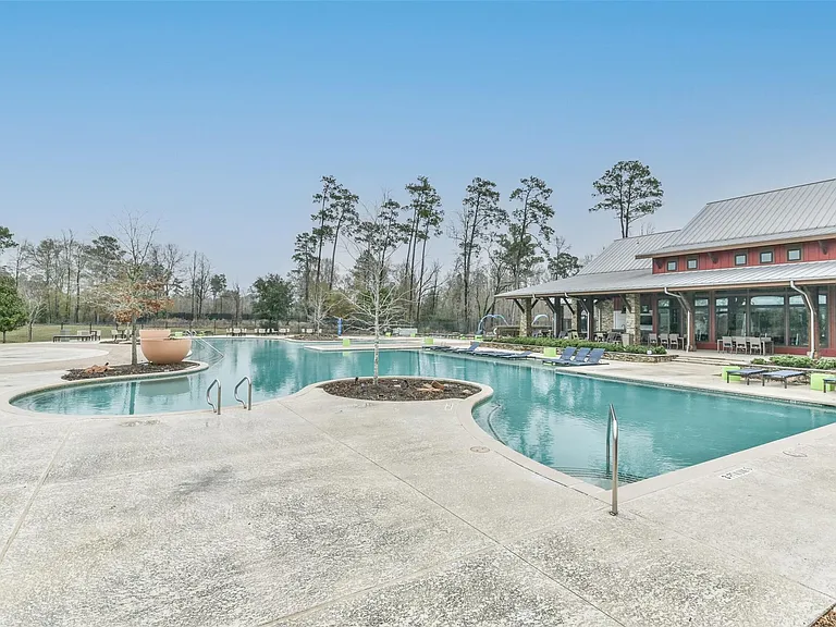 27124 Regal Scott Dr — Photo 44