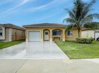 9074 SW 162nd Pl, Miami, FL 33196