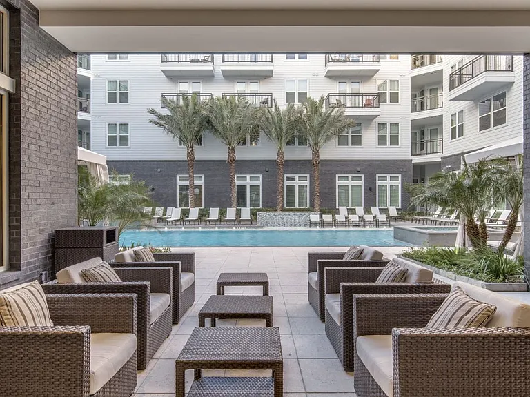 Folio West Houston — Photo 38