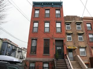205 4th St APT 2, Jersey City, NJ 07302