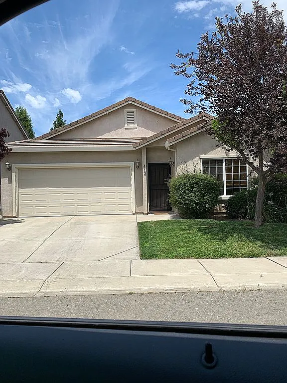 412 Mosburg Loop photo 1