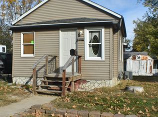 543 N 6th Ave, Canton, IL 61520