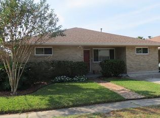 916 E William David Pkwy, Metairie, LA 70005
