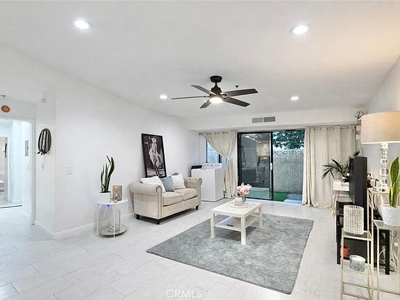 3rd image of 700 W 3rd St Unit A104