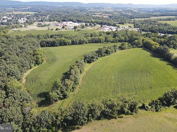 2nd image of 3850 Peters Mountain Rd