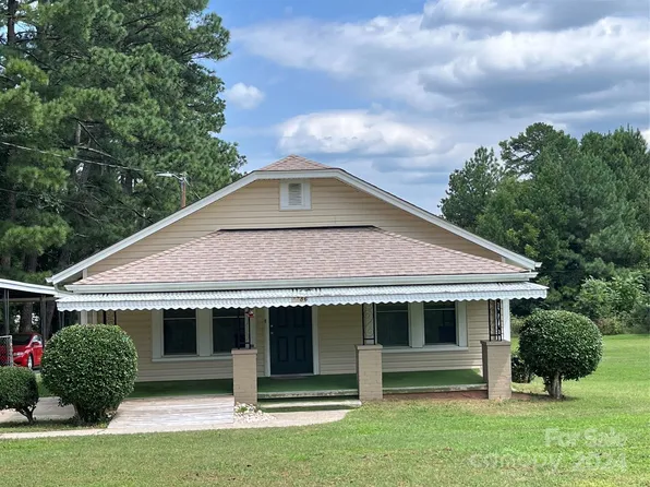 4786 Rainbow Dr, Kannapolis, NC 28081