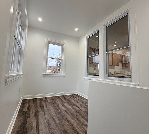 3rd image of 5142 S Campbell Ave