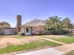 1104 University Dr, Plano, TX 75075