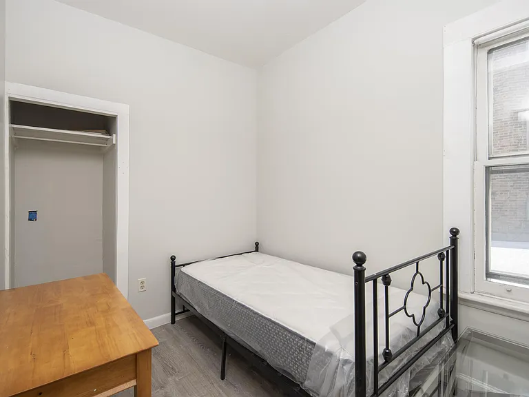 159 Hoosick St #1R — Photo 24