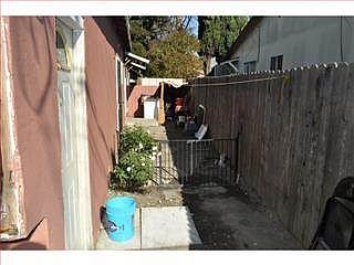 5th image of 2366 Dobern Ave