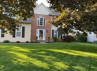 2717 Saddleback Dr, Lancaster, PA 17603