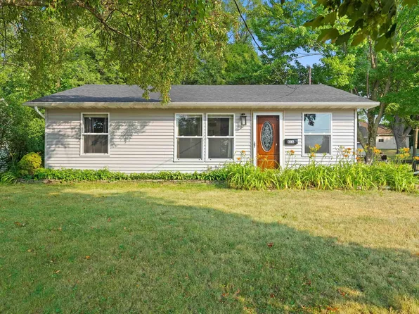616 Meade St, Kaukauna, WI 54130