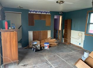 17 5th St, South Range, MI 49963