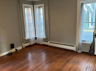 19 2nd St #3, Athens, NY 12015