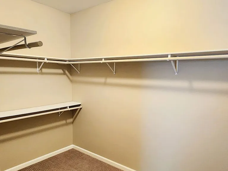 58064 Bonanza Dr — Photo 36