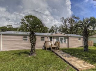 203 8th St, Mexico Beach, FL 32456