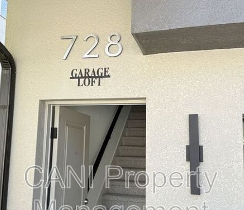 4th image of 728 Ellwood Garage Lf #B