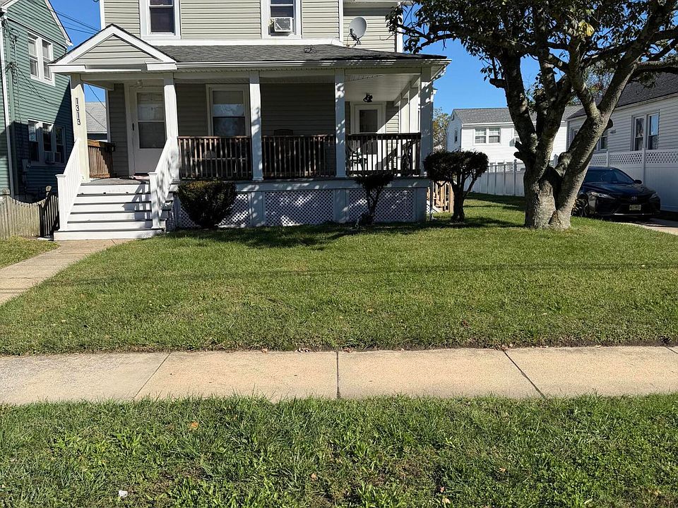 1st image of 1313 8th Ave #1