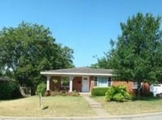 1100 Guthrie Dr, Waco, TX 76710