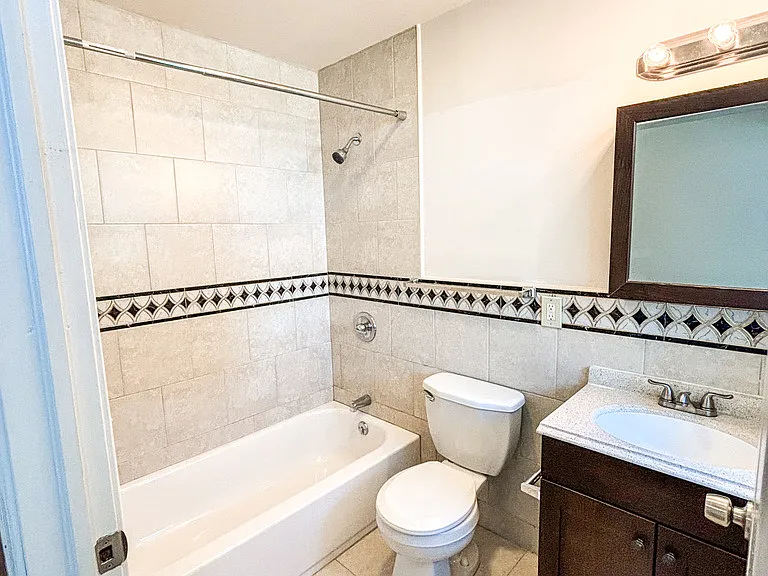 921 Ridge Ave #3D — Photo 9