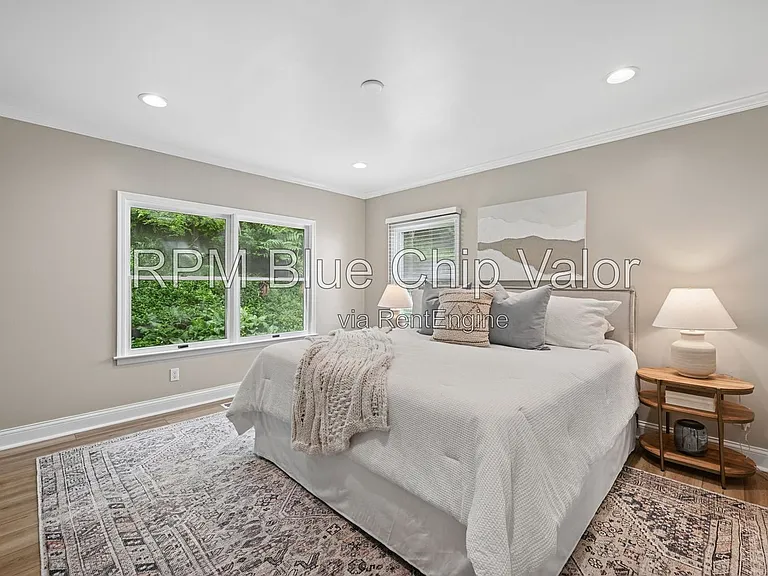 3395 Ault View Ave — Photo 15