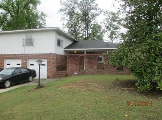 3896 Woodside Dr, Macon, GA 31206