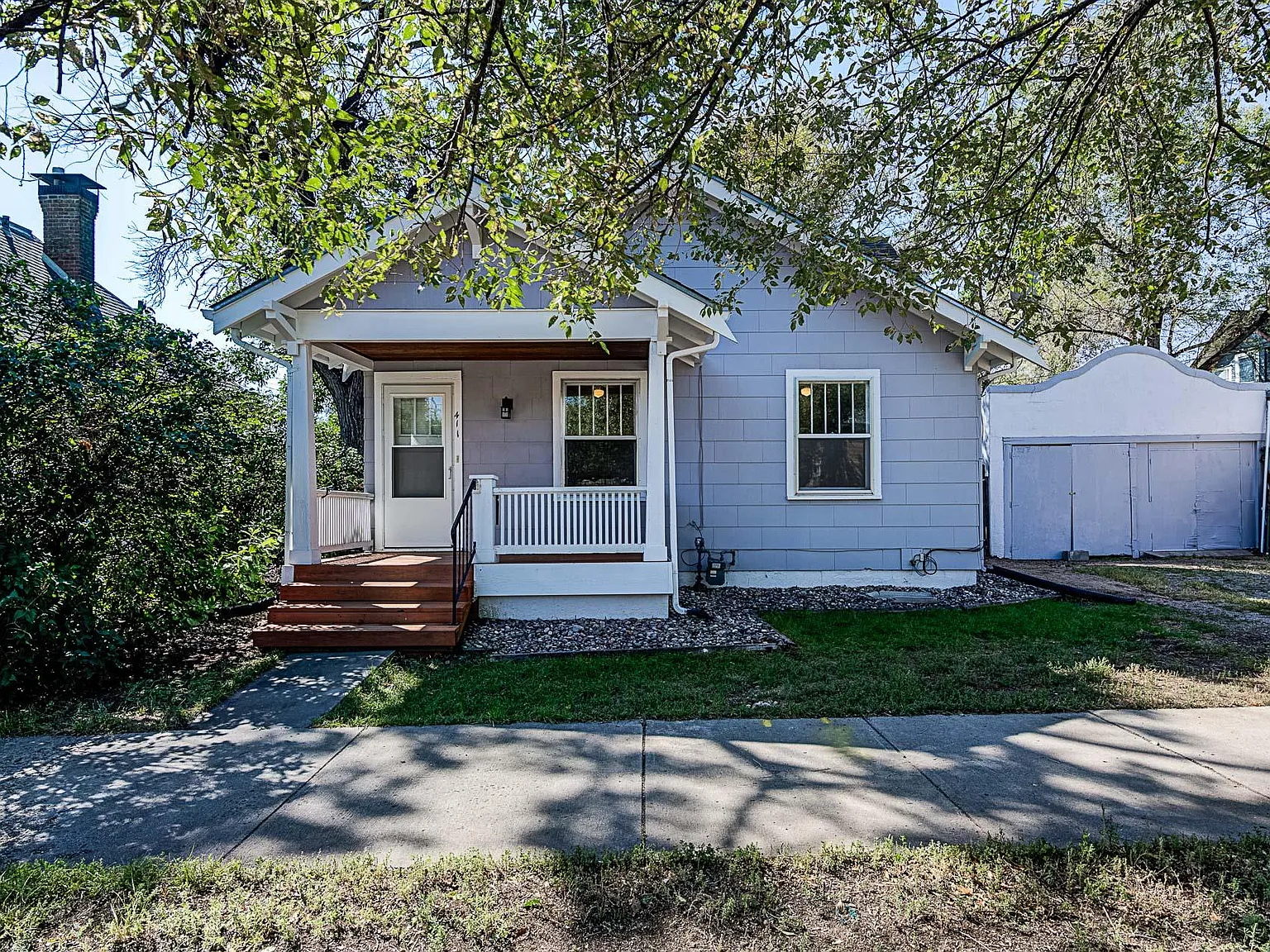 2 bed, 900 sqft, $1,600 — Photo 1