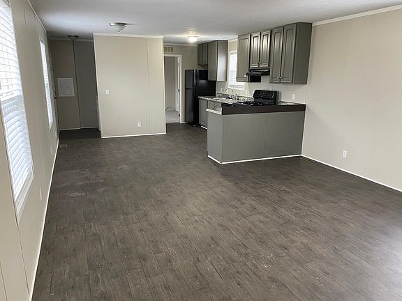 3rd image of 59127 Faye St