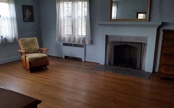 2nd image of 709 Starling Ave
