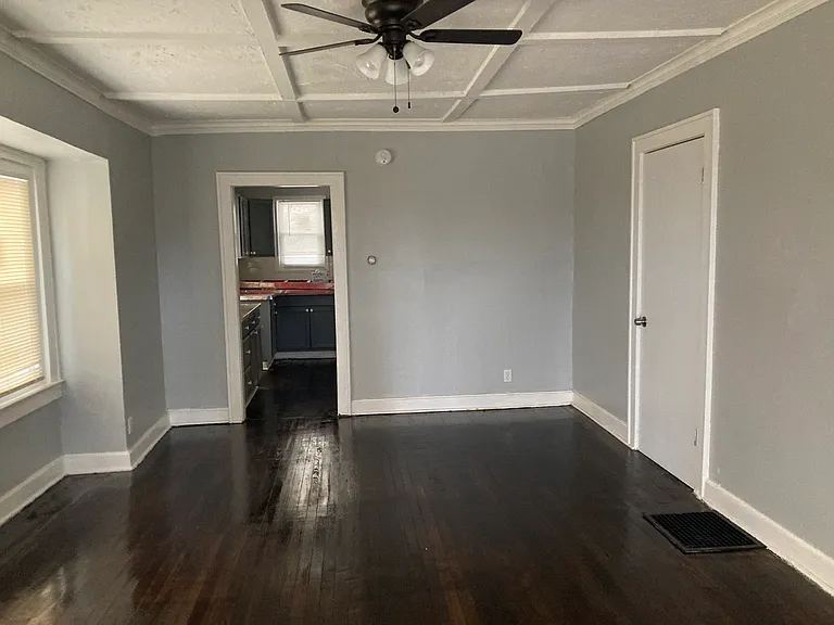 6638 Wabash Ave — Photo 17
