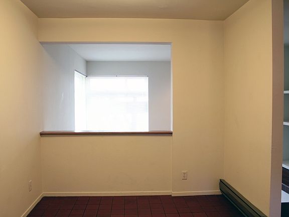 5th image of 3007 San Luis St