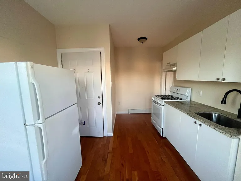 3901 Folsom St #2R — Photo 5